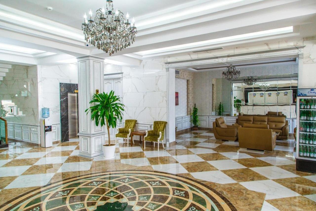 Shedevr Plaza Namangan Exterior foto